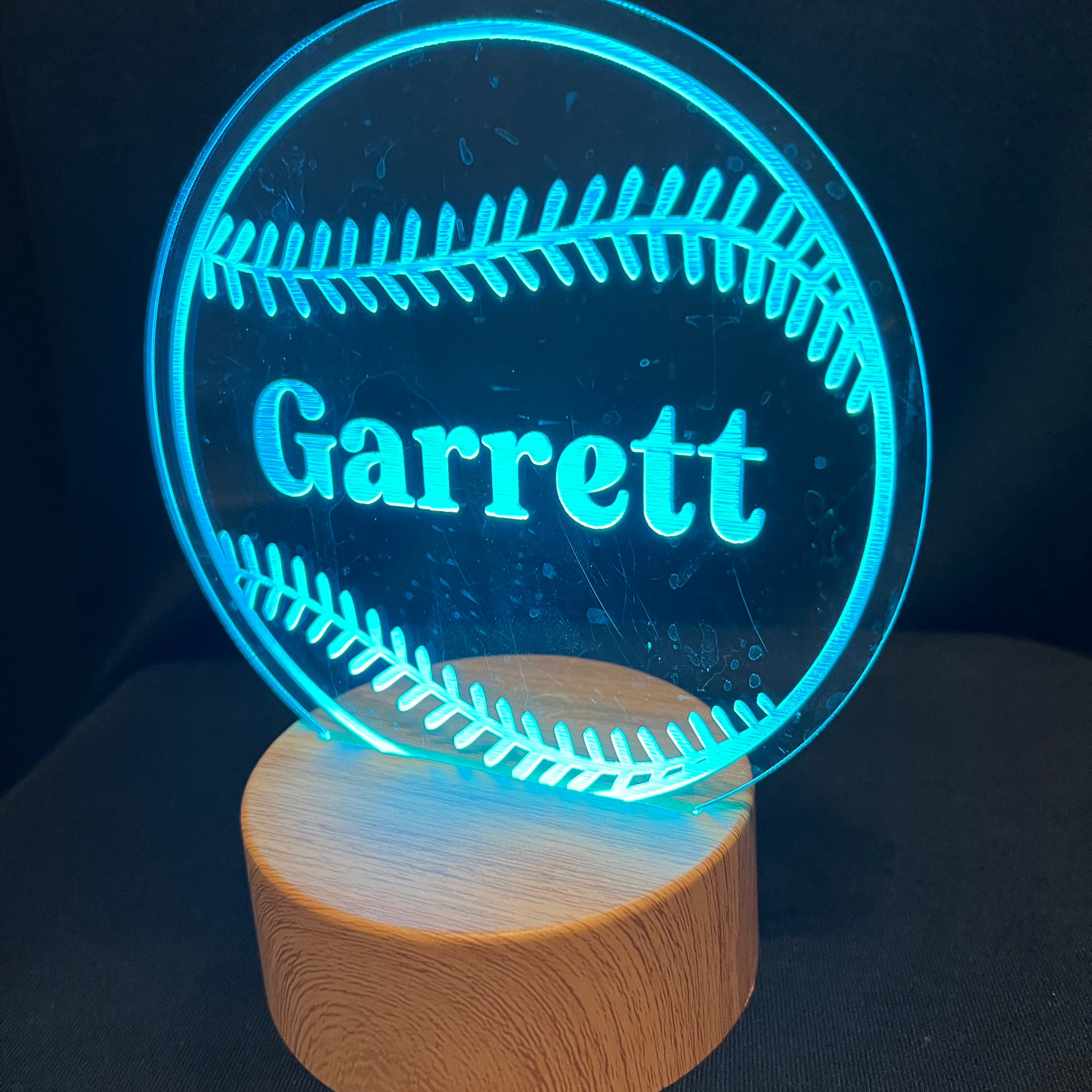 Baseball Softball Name Night Light – Personalized LED night light featuring an engraved baseball or softball design with a custom name in the center, glowing warmly for sports fans